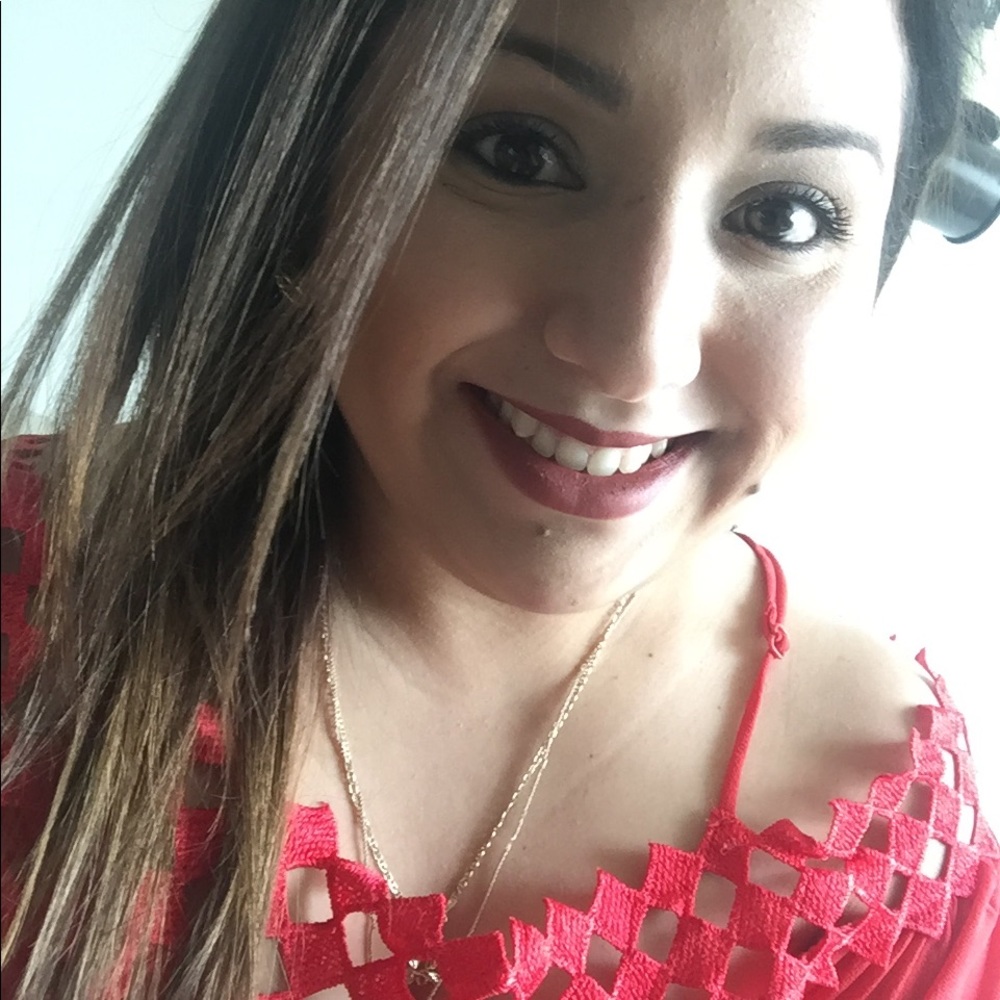 Meet your Posher, Rossana